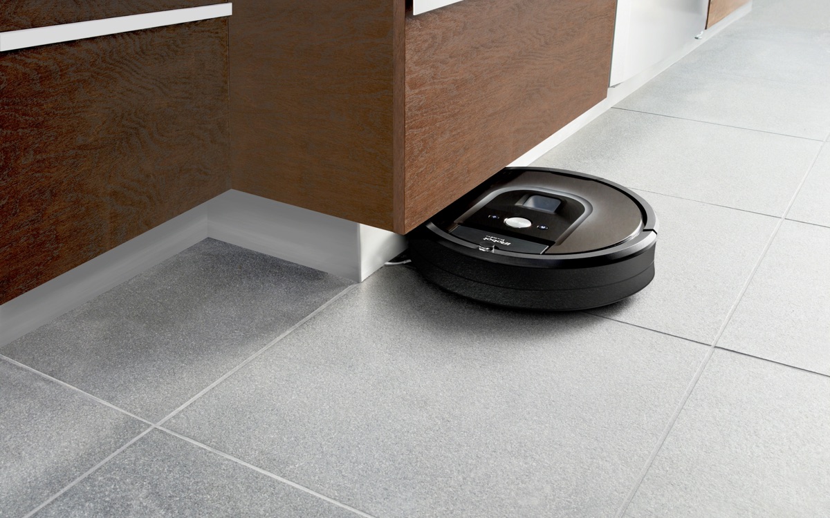 iRobot's cloud-connected Roomba 980 is smart enough to map floors
